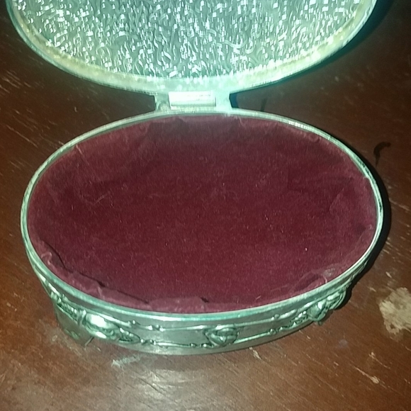 Regent Square, silver trinket box - Picture 2 of 2